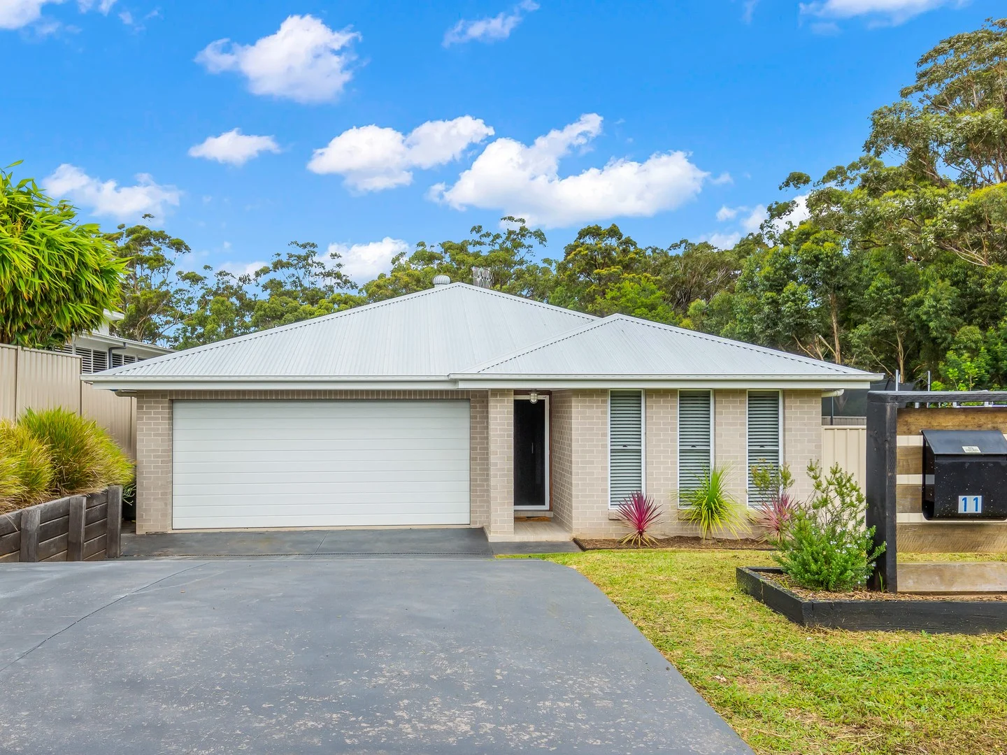 11 Kamala Avenue, Ulladulla NSW 2539