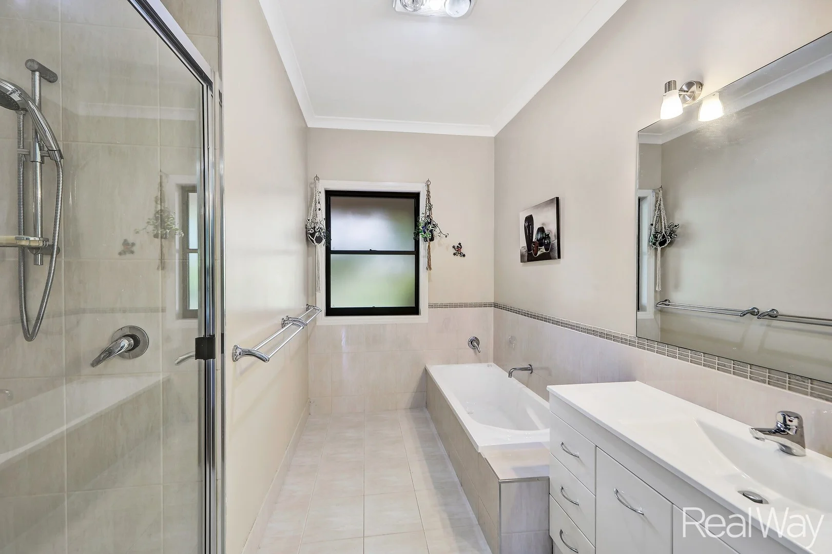 Additional image 21 of 32 Arcadia Drive, Branyan QLD 4670