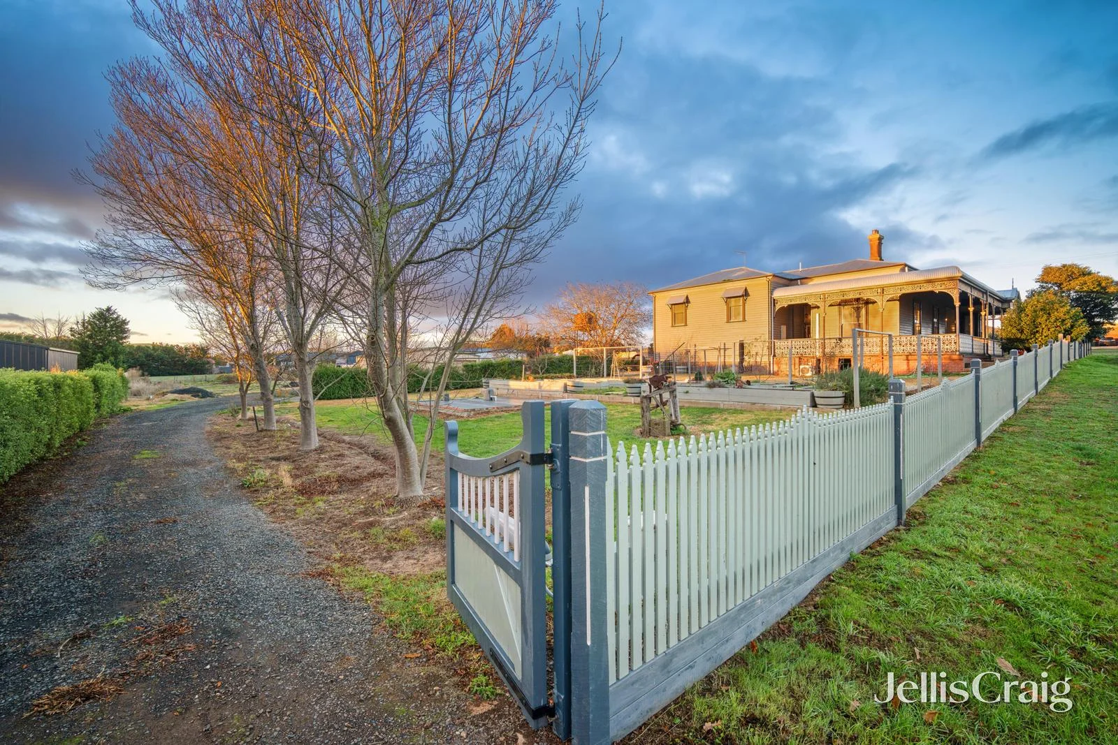 Additional image 12 of 2 Dundas Place, Miners Rest VIC 3352