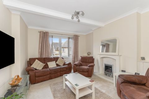 39 Chesser Grove, Chesser, Edinburgh EH14