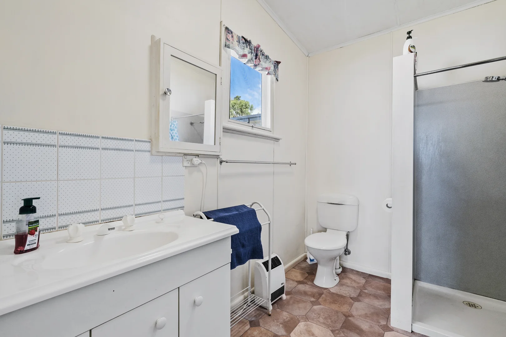 Additional image 14 of 39 Batchelor Street, White Beach TAS 7184