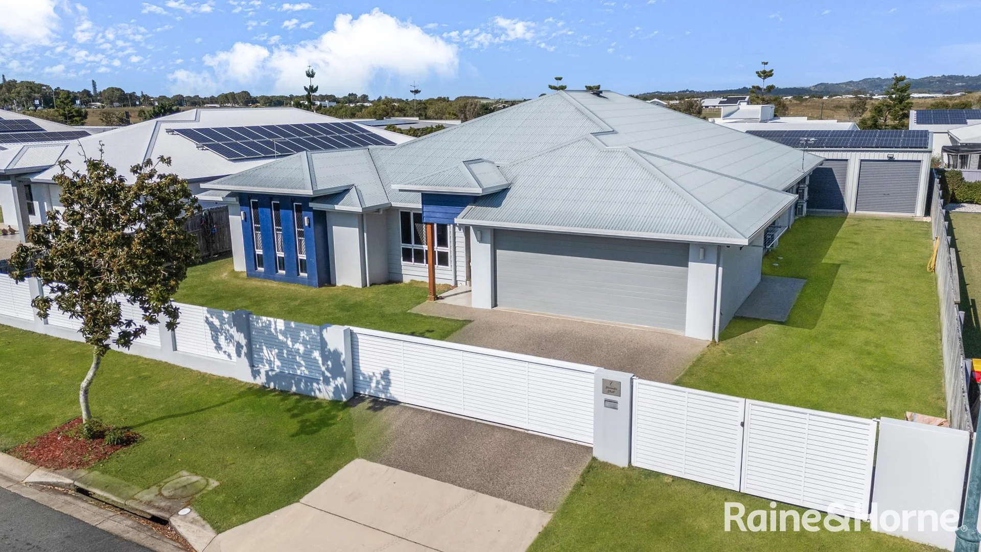 Additional image 4 of 7 Shearwater Street, Shoal Point QLD 4750