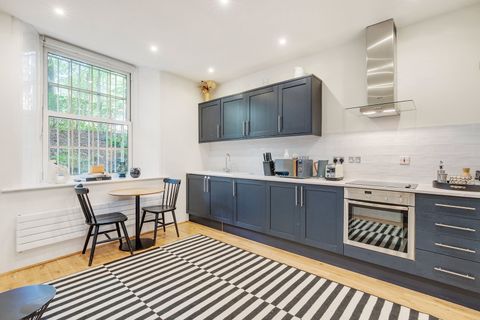 Hyde Park Place, London W2