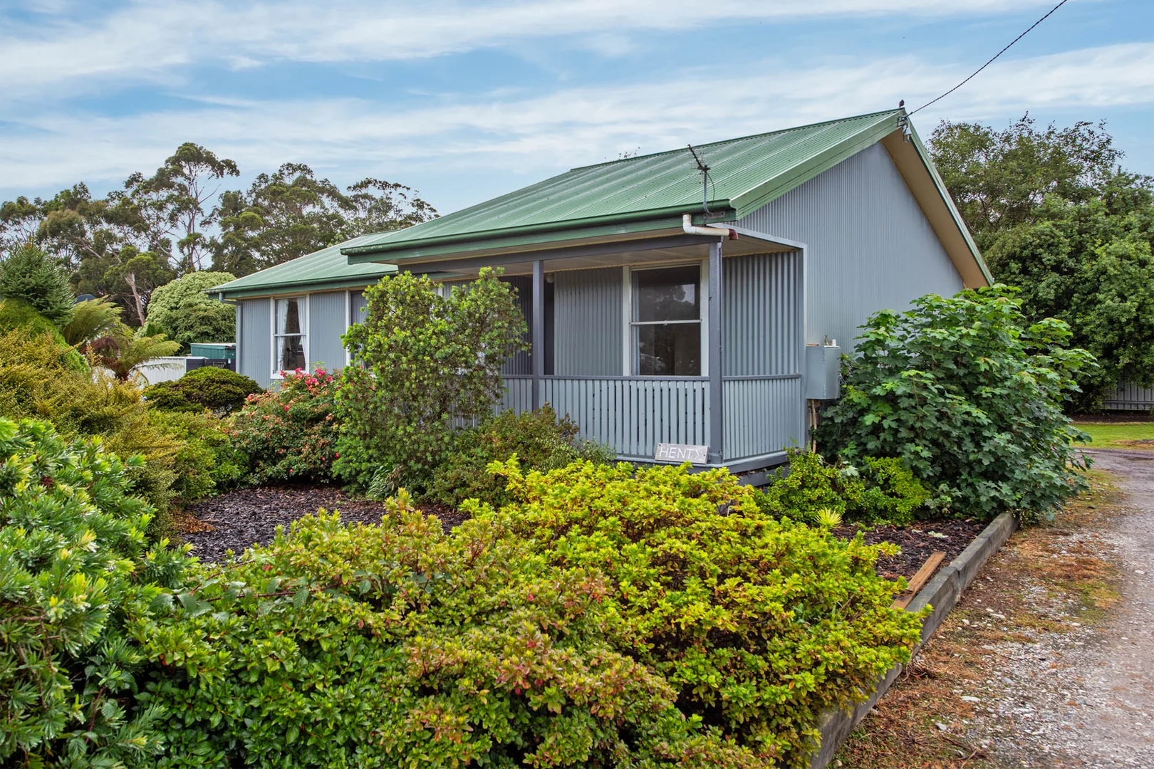 Additional image 3 of 9 - 11 Meredith Street, Strahan TAS 7468