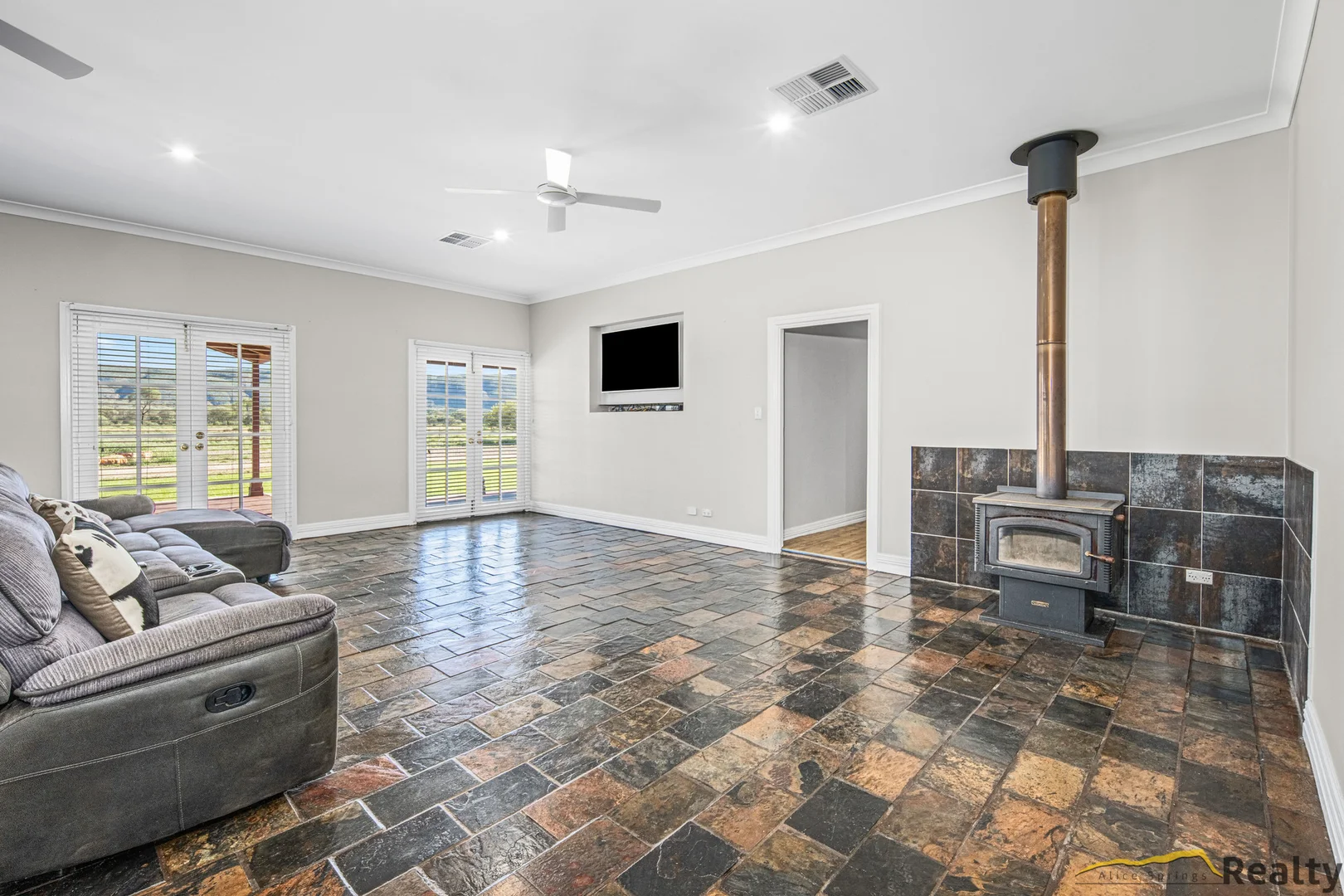 Additional image 10 of 230 Greatorex Road, Ilparpa NT 0873