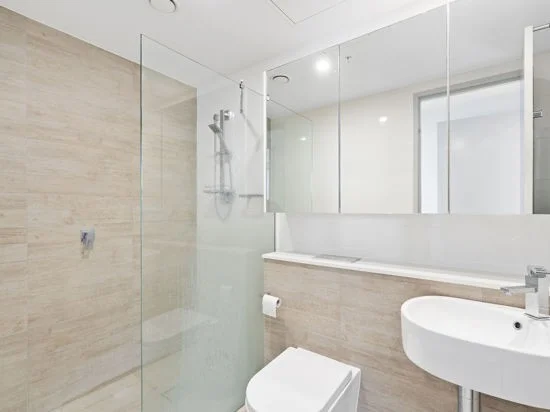 Additional image 8 of 2309/2 Como Crescent, Southport QLD 4215