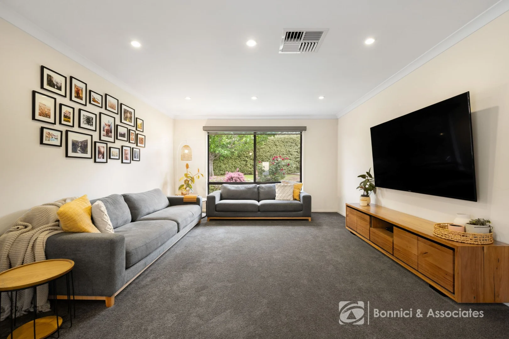 Additional image 2 of 9 Hayes Drive, Beechworth VIC 3747