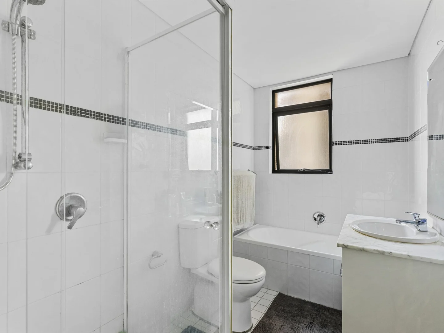 Additional image 8 of 18/65 Ocean Parade, The Entrance NSW 2261