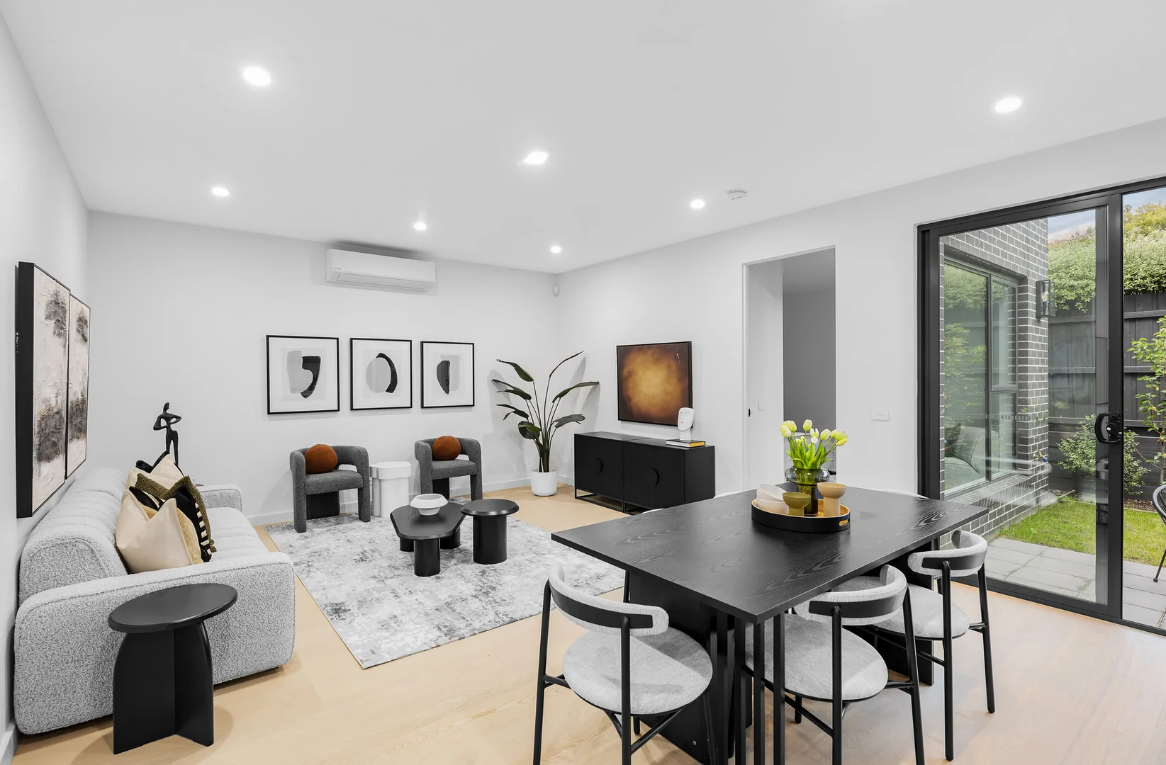 Additional image 4 of 3/87-89 Santa Rosa Boulevard, Doncaster East VIC 3109