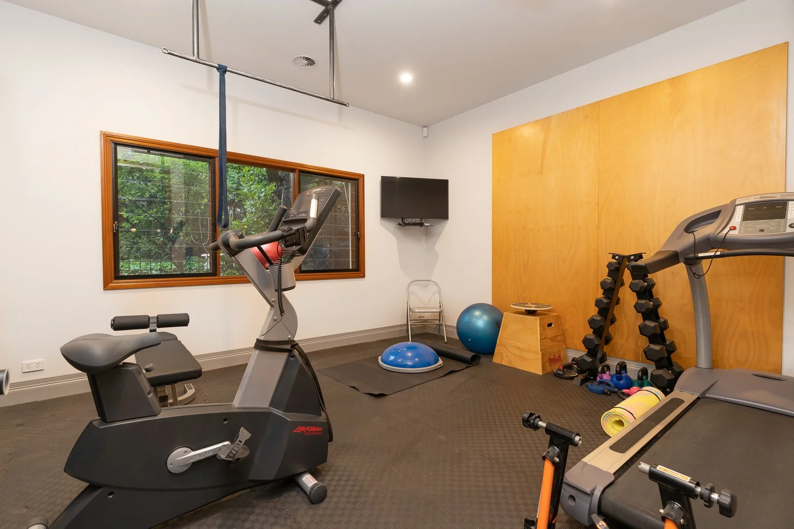 Additional image 10 of 12 Solander Place, Yarralumla ACT 2600