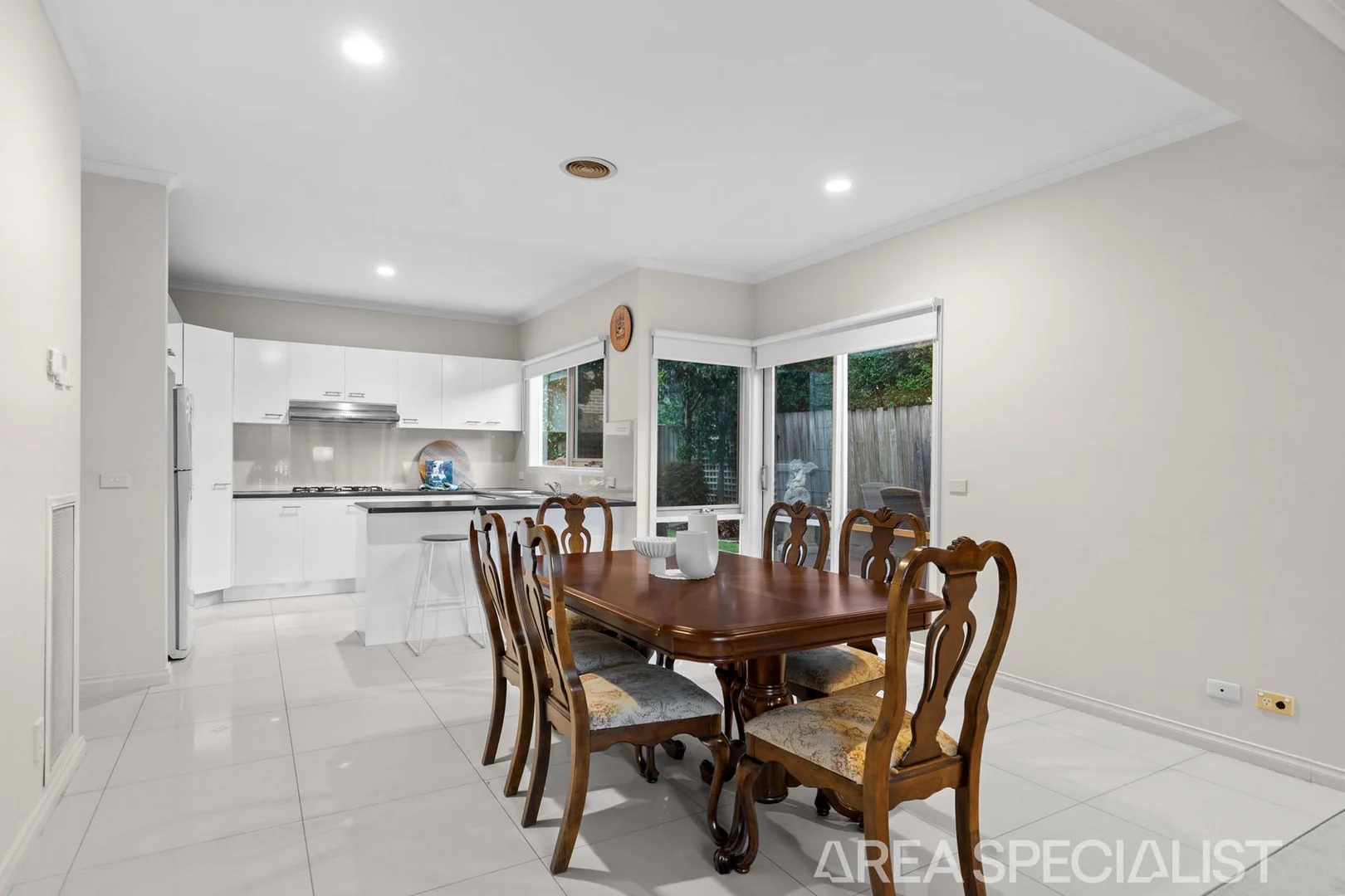Additional image 4 of 63 Adelaide Street, Mornington VIC 3931