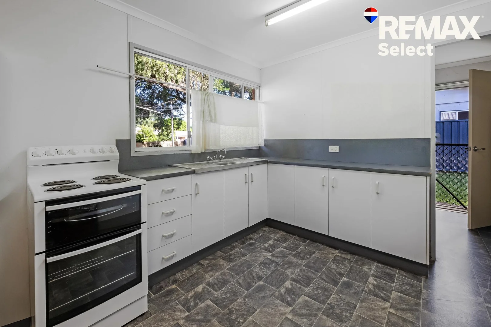 Additional image 18 of 2 Elizabeth Street, Sarina QLD 4737