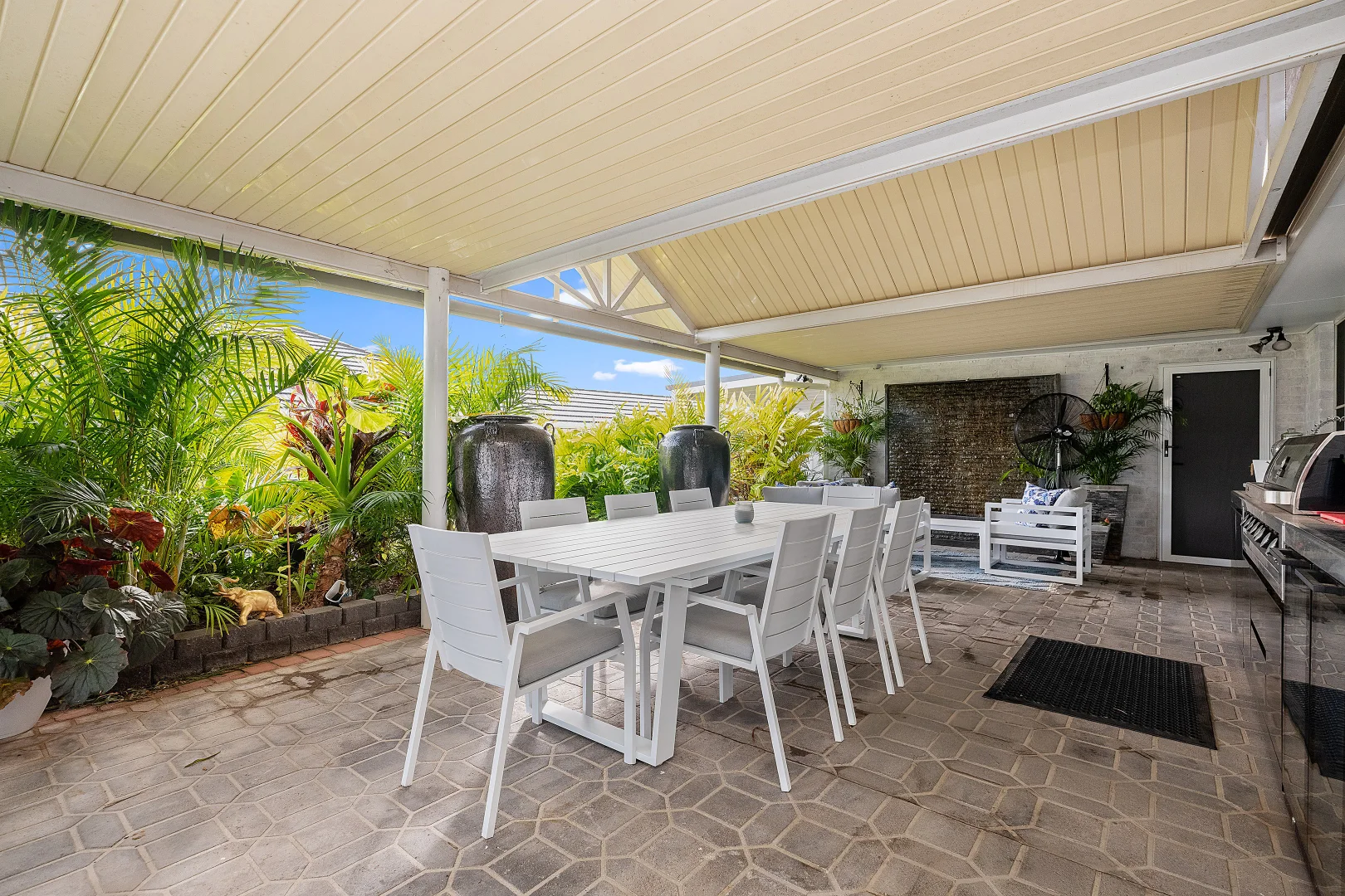 Additional image 16 of 6 Peppertree Circuit, Aberglasslyn NSW 2320