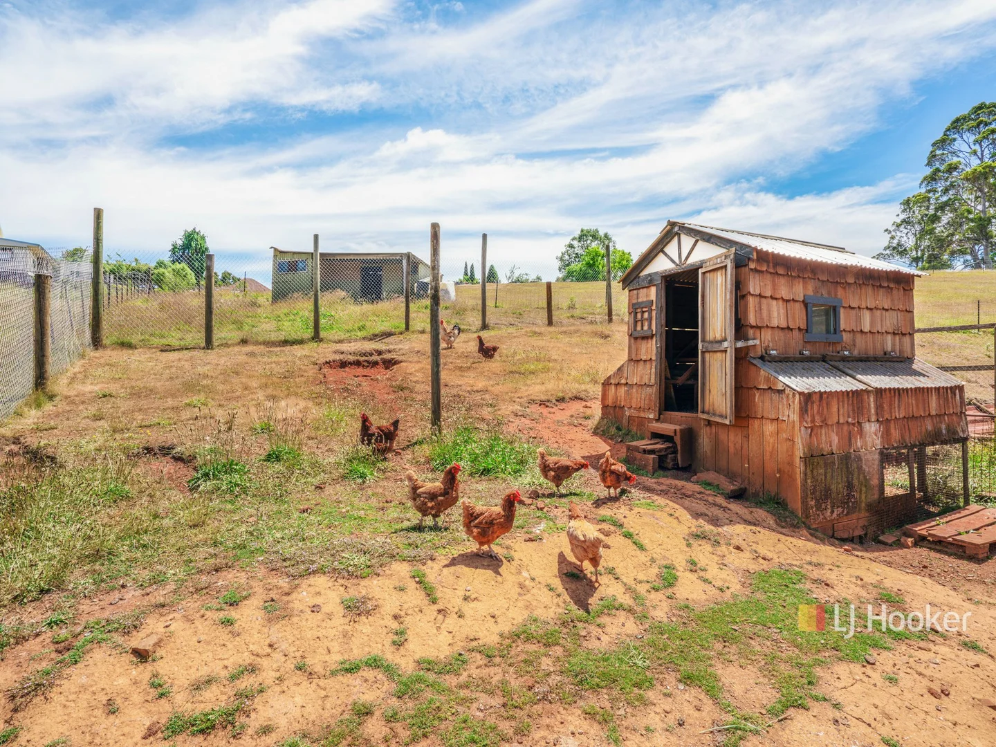 Additional image 28 of 7 Lake Barrington Road, Wilmot TAS 7310