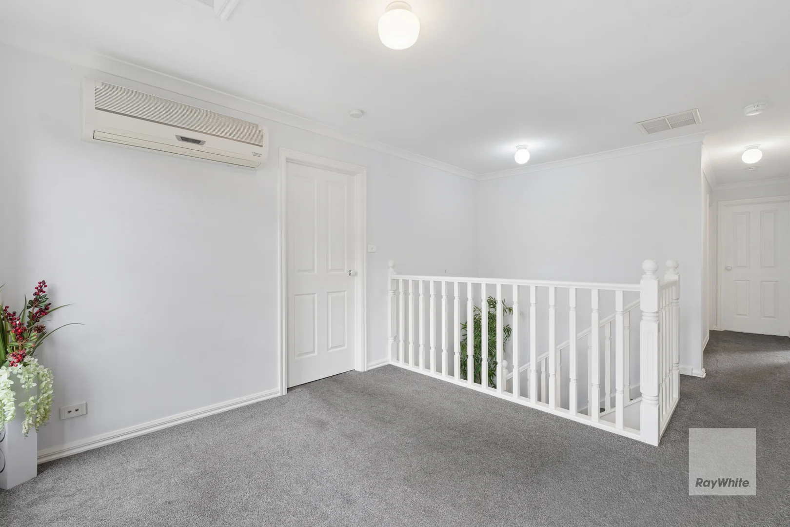 Additional image 6 of 3 Medeo Court, Sydenham VIC 3037