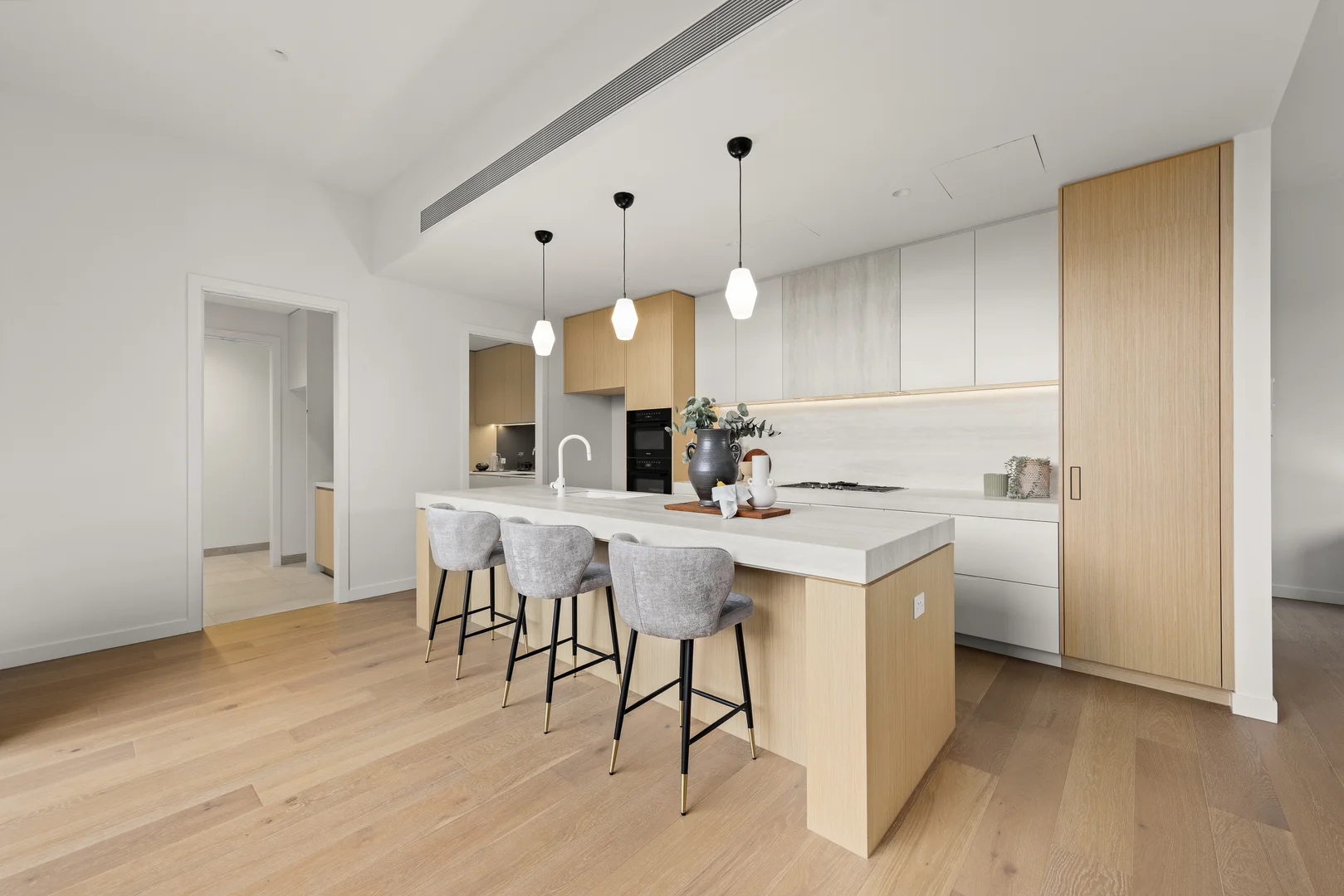 Additional image 3 of 4/30 Strabane Avenue, Mont Albert North VIC 3129