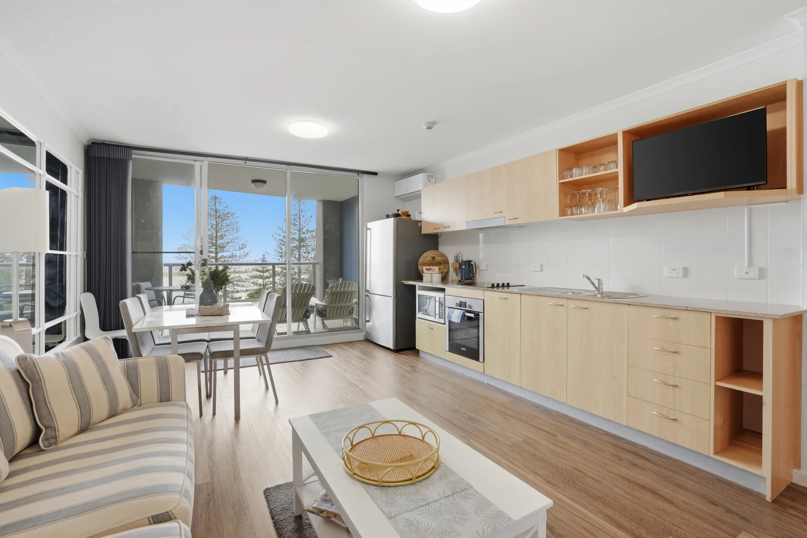 Additional image 2 of 506/18 Coral Street, The Entrance NSW 2261