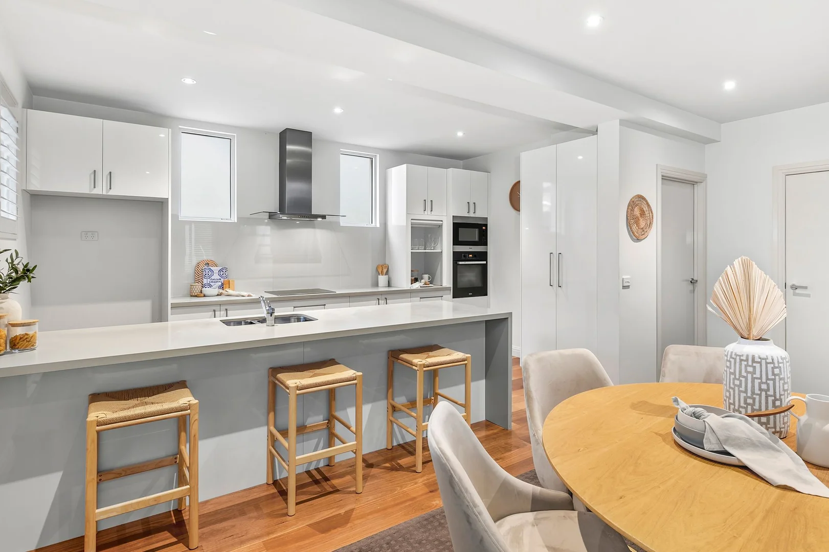 Additional image 8 of 9/14 Tanti Avenue, Mornington VIC 3931