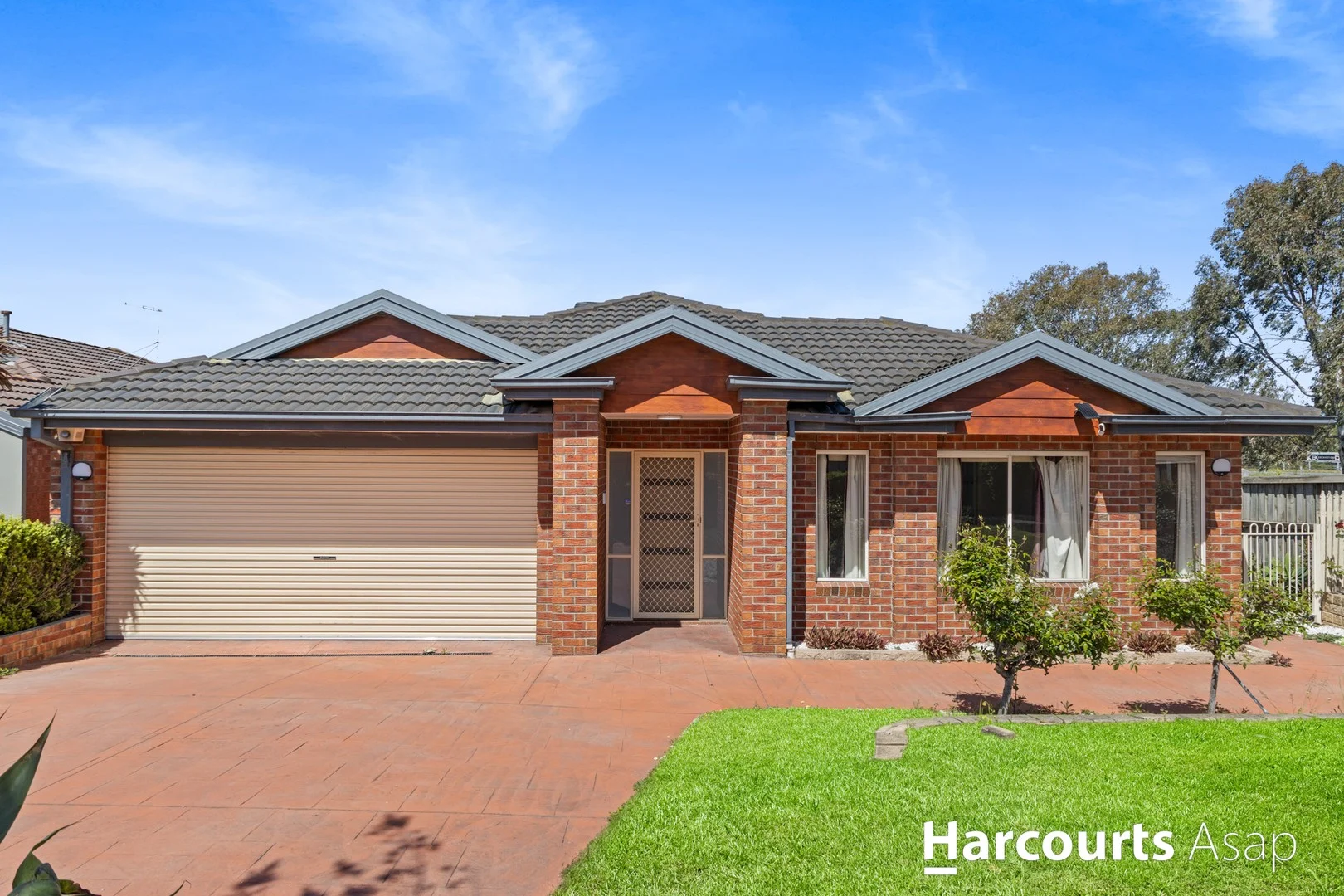 7 Rose Bush Court, Lyndhurst VIC 3975