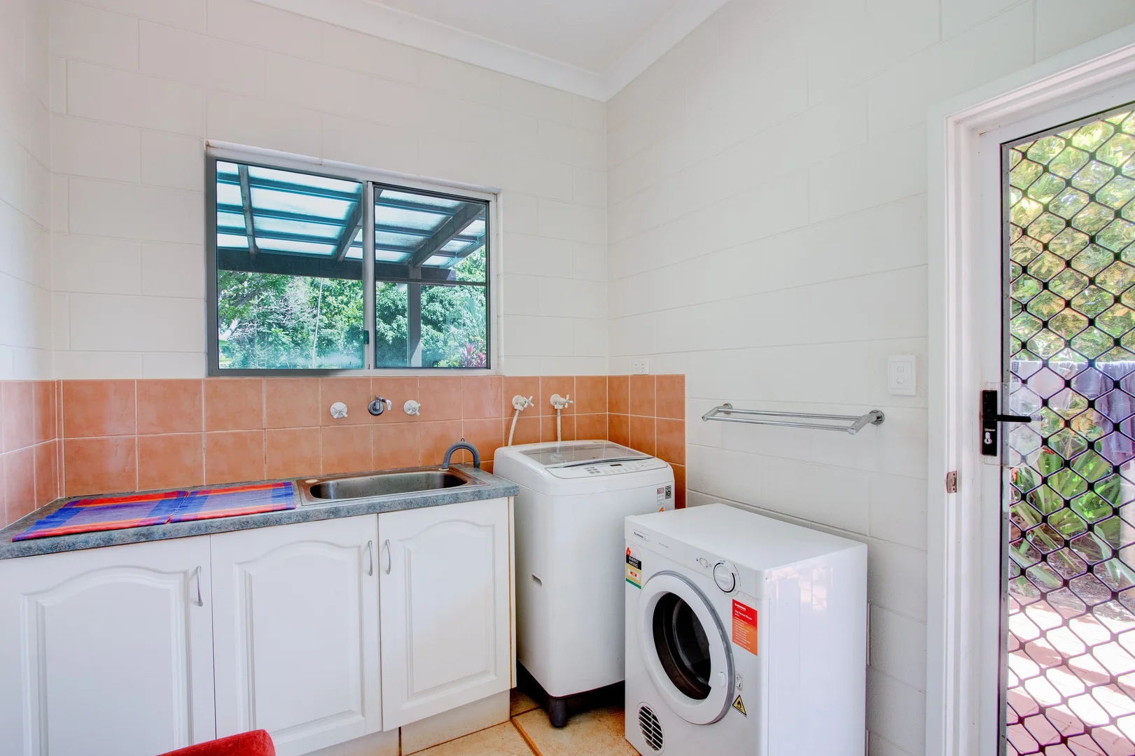 Additional image 26 of 105 Alexander Dr, Mission Beach QLD 4852