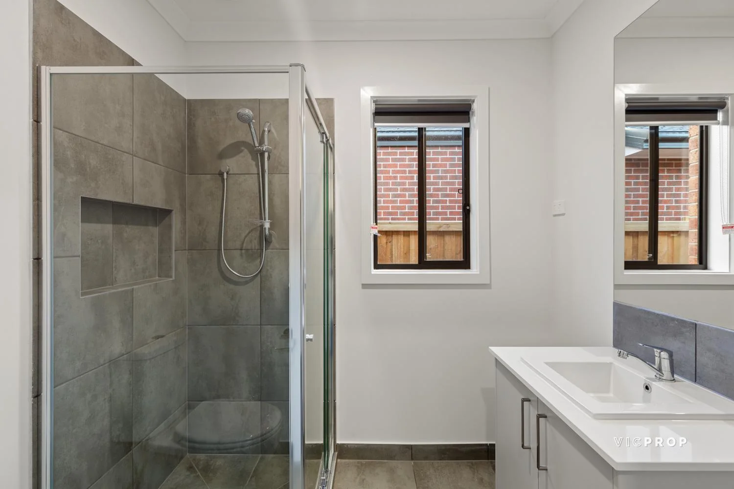 Additional image 4 of 62 Winfred Drive, Mambourin VIC 3024