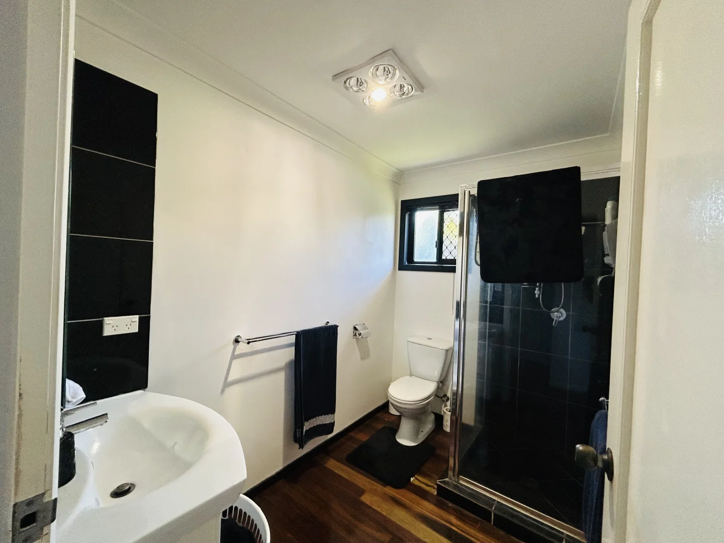 Additional image 11 of 136 Canaipa Point Dr, Russell Island QLD 4184