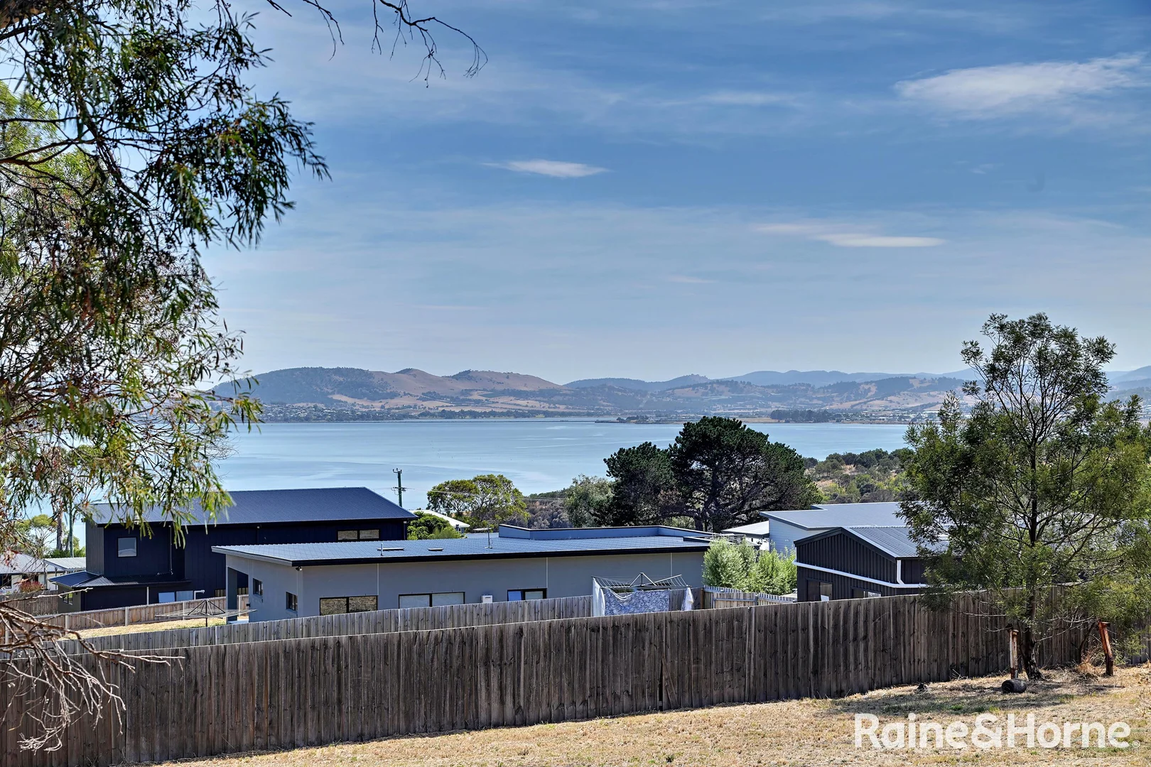 Additional image 24 of 8 Perry Court, Lewisham TAS 7173