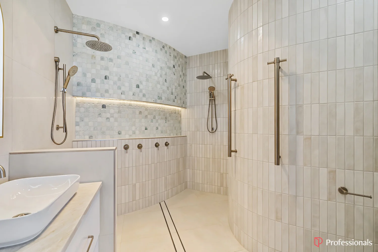 Additional image 24 of 31 Pacific Drive, Pacific Heights QLD 4703