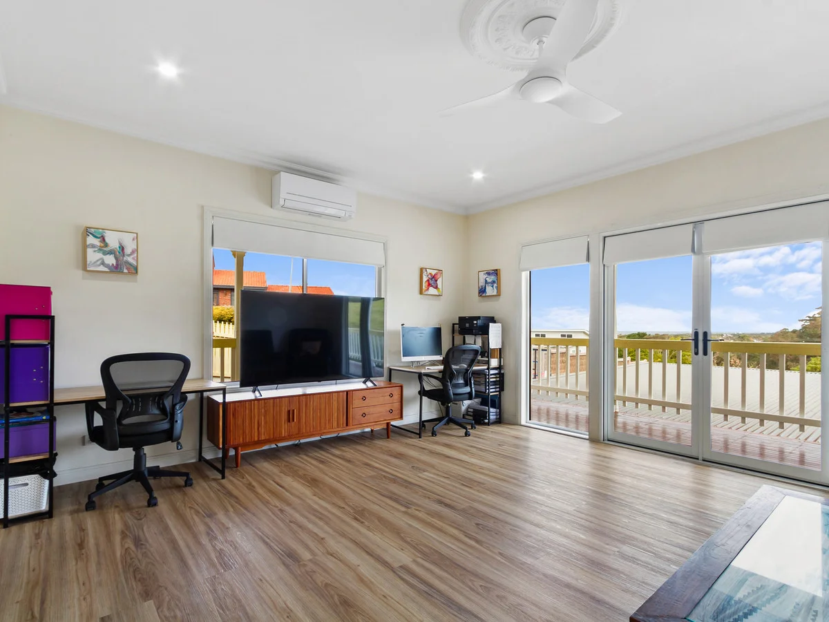 Additional image 17 of 9 Sea-Lakes Close, Lakes Entrance VIC 3909