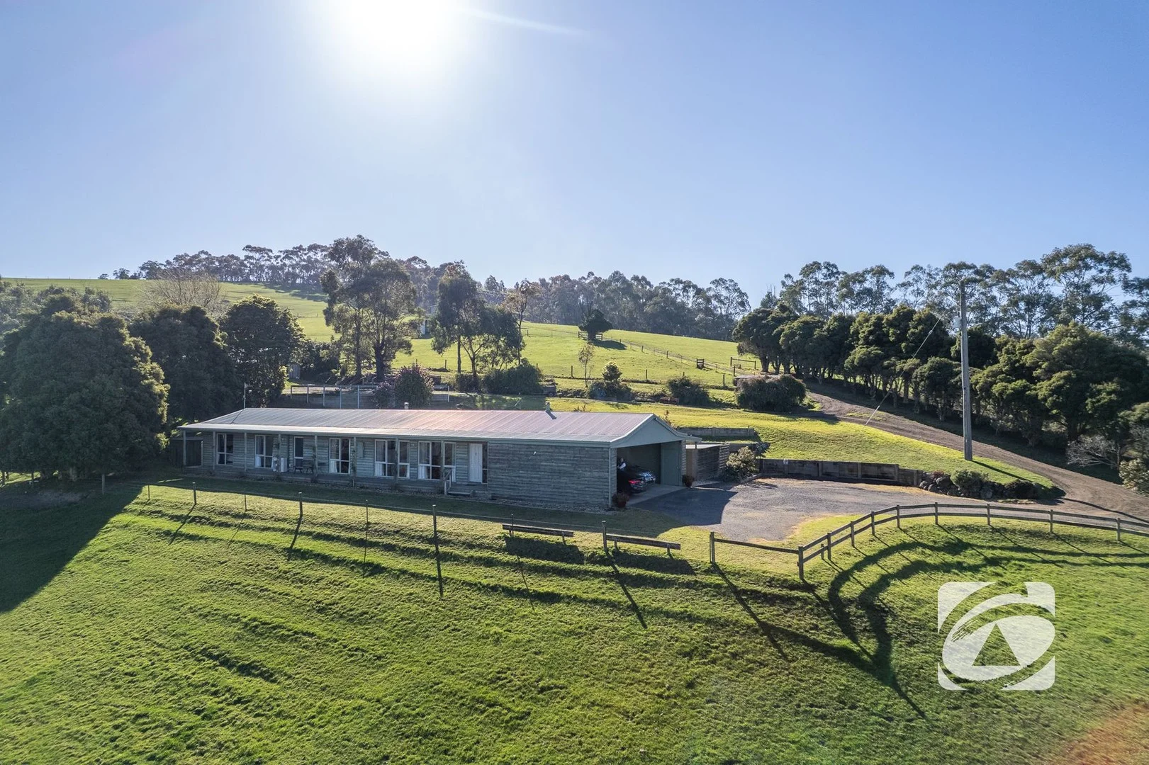 65 Mount Shamrock Road, Pakenham VIC 3810