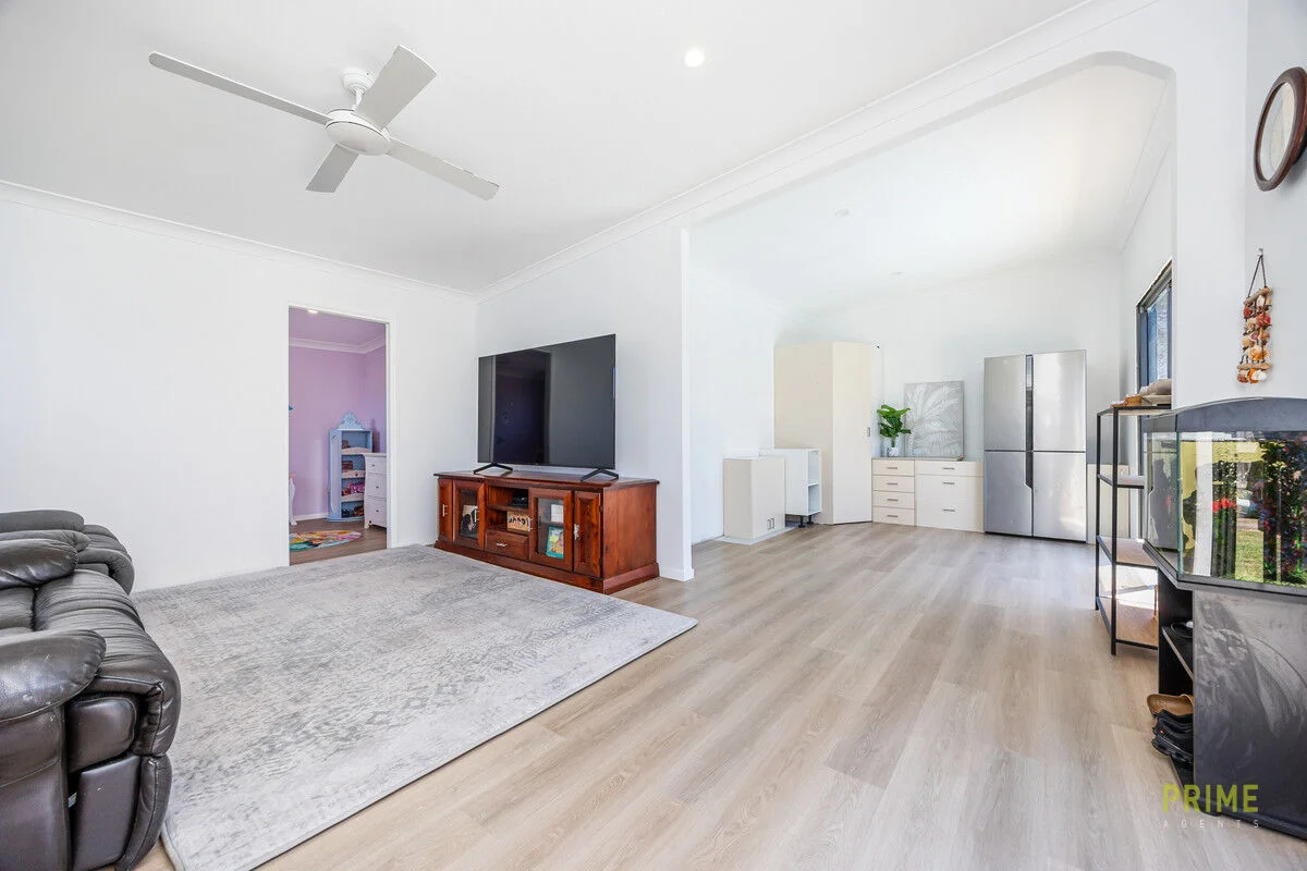 Additional image 19 of 4 Lido Parade, Urangan QLD 4655