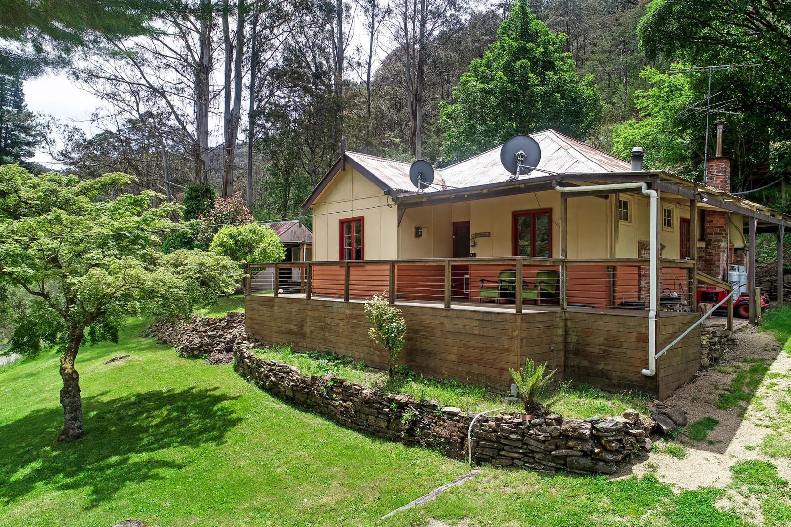 Additional image 3 of 1 Scott Street, Woods Point VIC 3723