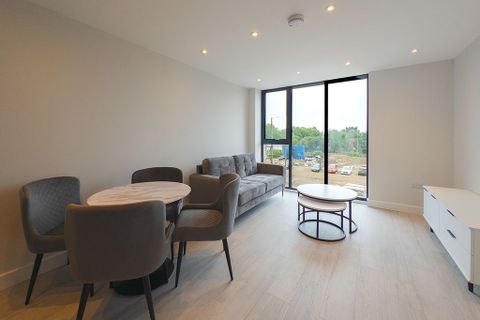 Regent Plaza, Block C, Oldfield Road, Salford M5