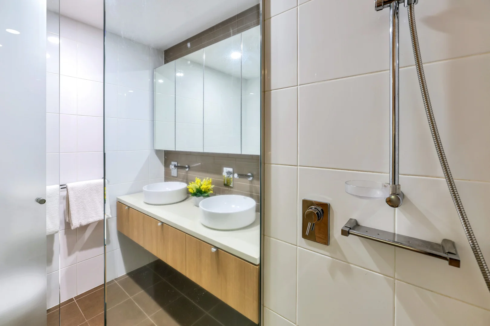 Additional image 20 of 228/19B Kitchener Drive, Darwin City NT 0800