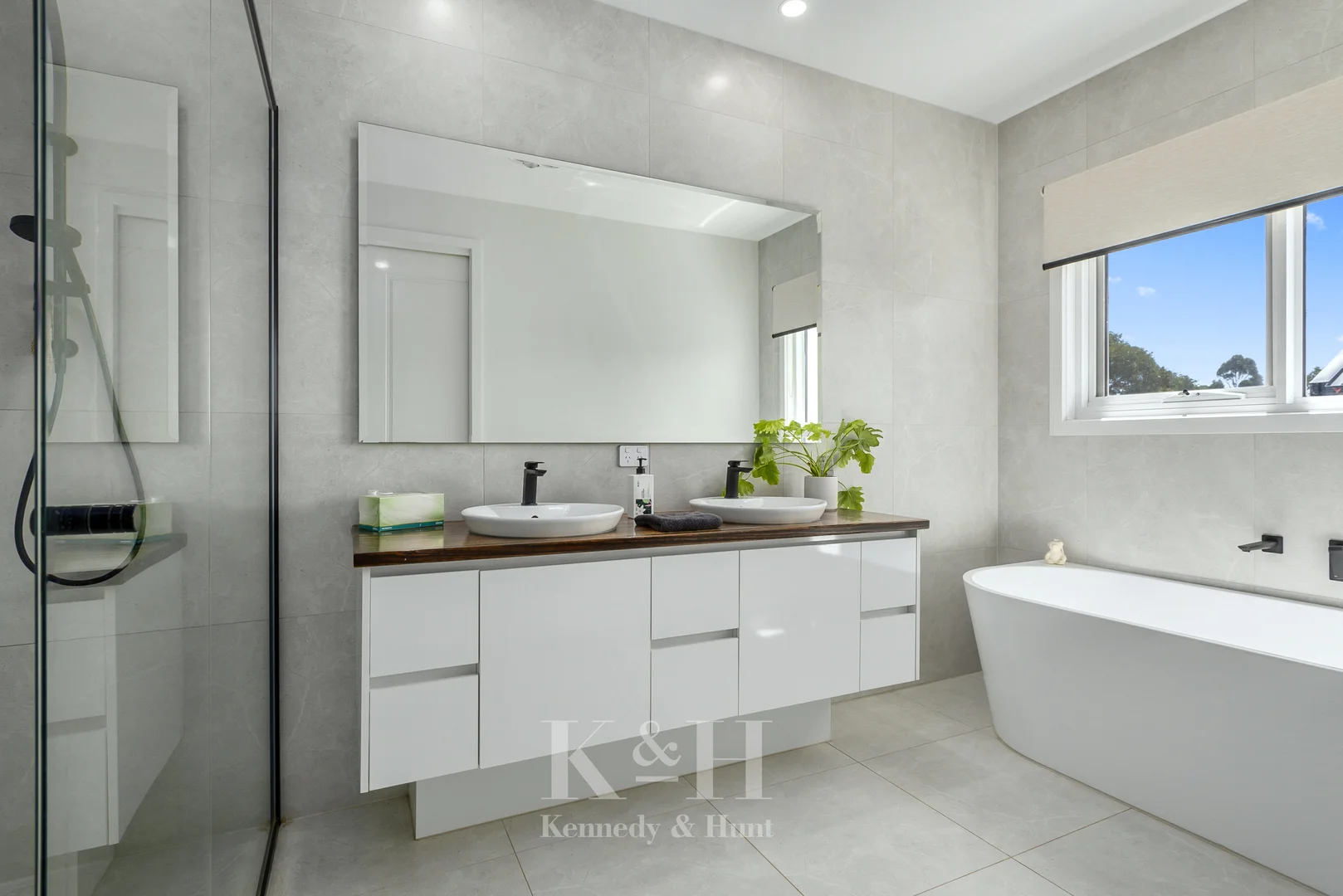 Additional image 14 of 12 Wilson Place, Gisborne VIC 3437