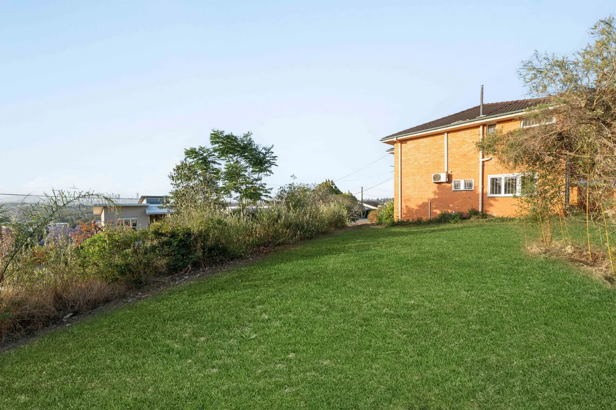Additional image 16 of 53 Kneale Street, Holland Park West QLD 4121
