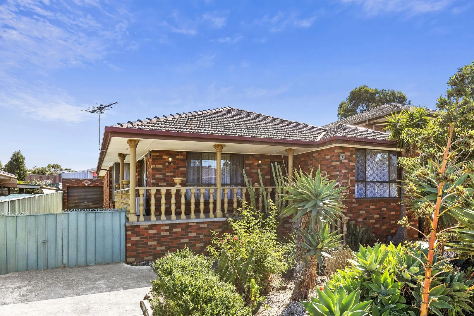 9 Hedgeley Rd, Bell Park VIC 3215