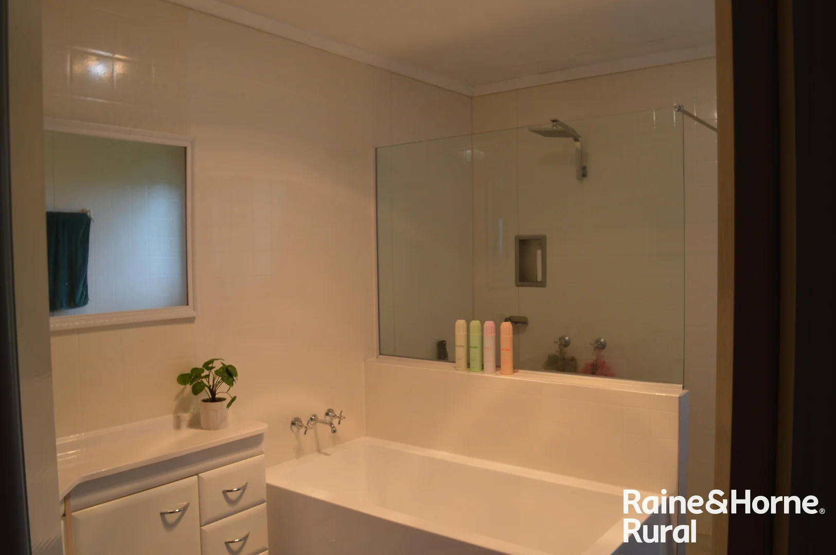 Additional image 9 of 189 Burtons Road, Orange Hill QLD 4455