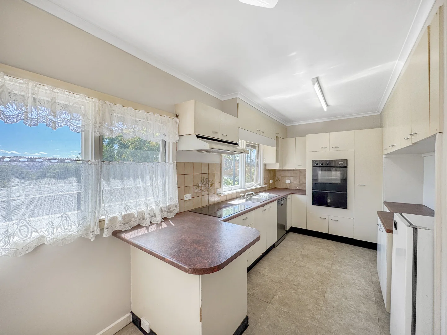 Additional image 3 of 10 Kinred Street, Tumut NSW 2720