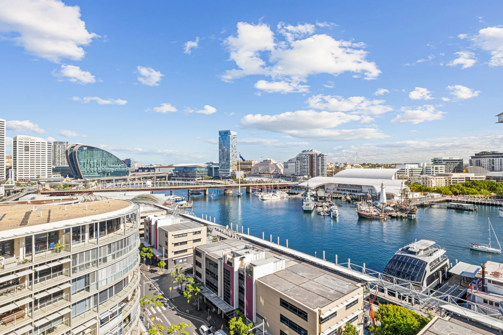 Additional image 2 of 1303/23 Shelley Street, Sydney NSW 2000