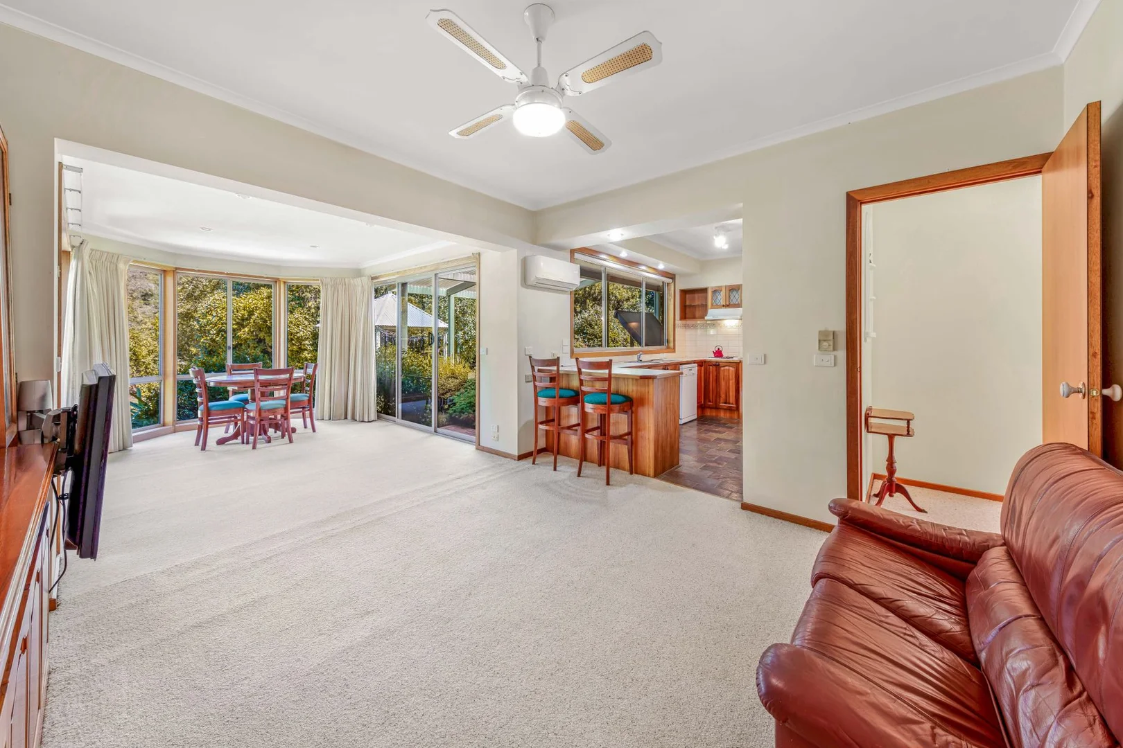 Additional image 12 of 76-78 Station Street, Porepunkah VIC 3740