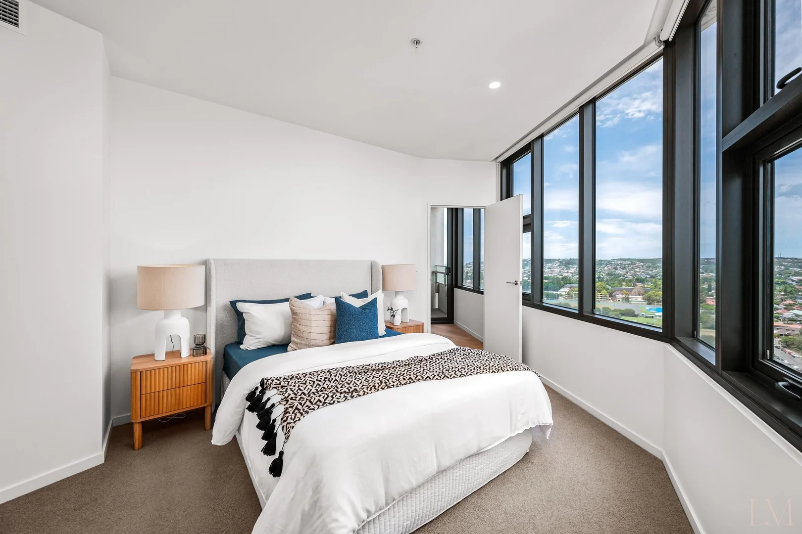 Additional image 17 of 1703/466 King Street, Newcastle West NSW 2302