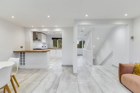 Orchard Close, Notting Hill, London W10