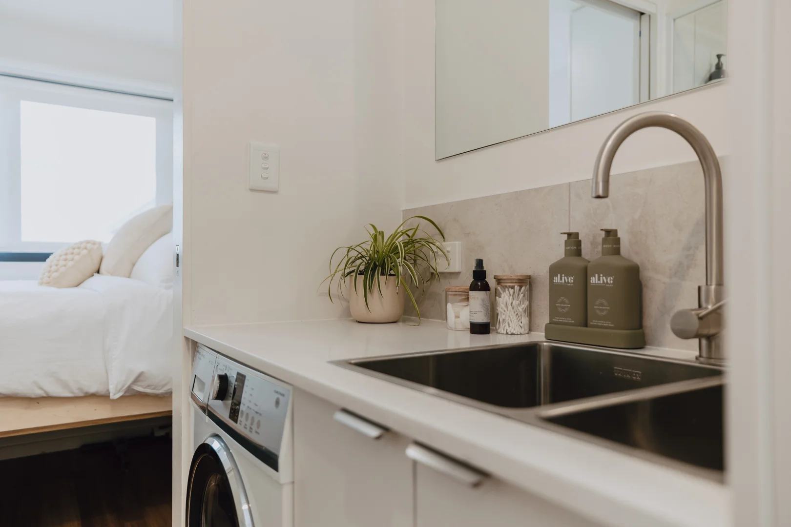 Additional image 6 of 11/96 King Street, Scottsdale TAS 7260