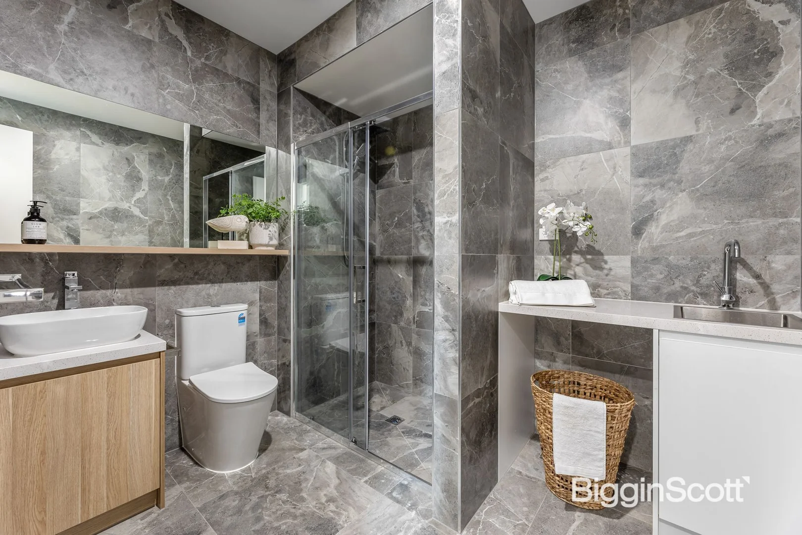 Additional image 9 of 1/3 Dryden Street, Doncaster East VIC 3109