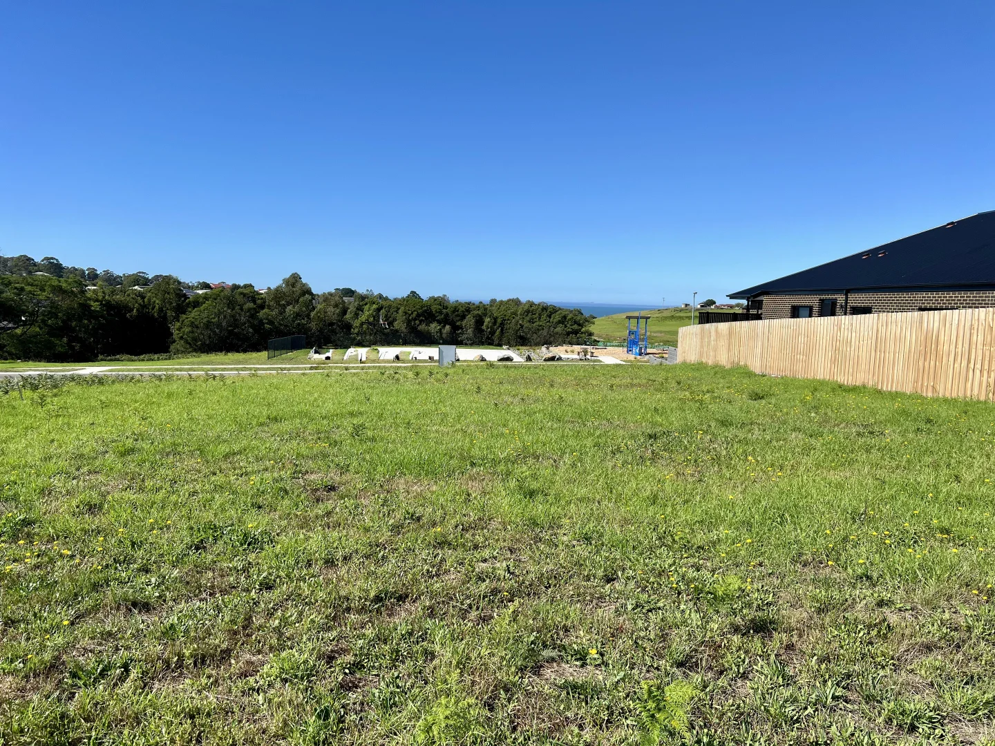 Additional image 7 of 10 Lochard Terrace, Lakes Entrance VIC 3909