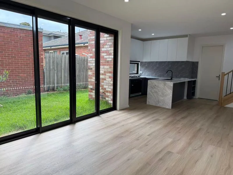 Additional image 3 of 15 Isla Avenue, Glenroy VIC 3046