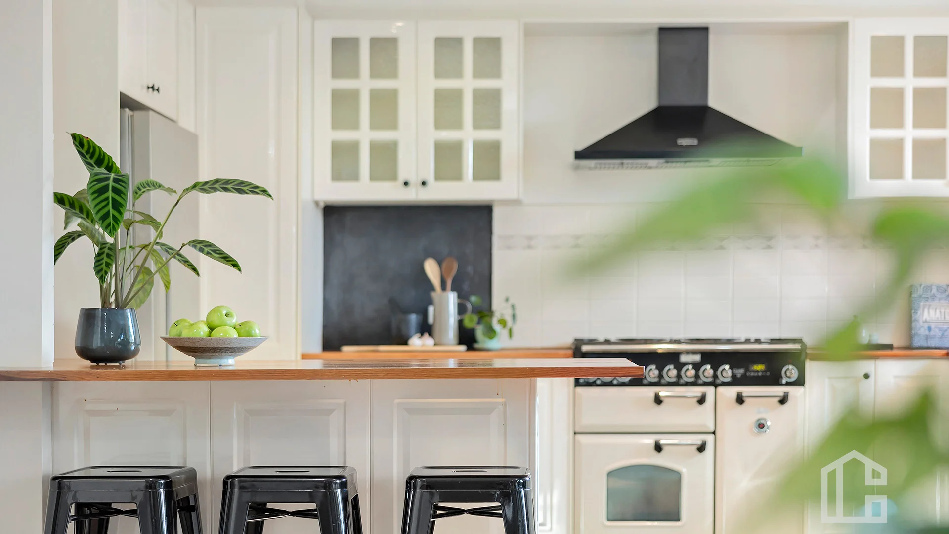 68 Chapman Parade, Faulconbridge NSW 2776