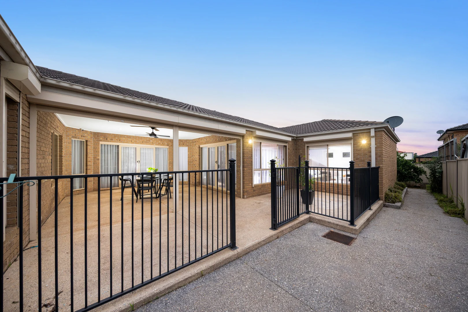 Additional image 20 of 18 Carisbrook Court, Taylors Hill VIC 3037