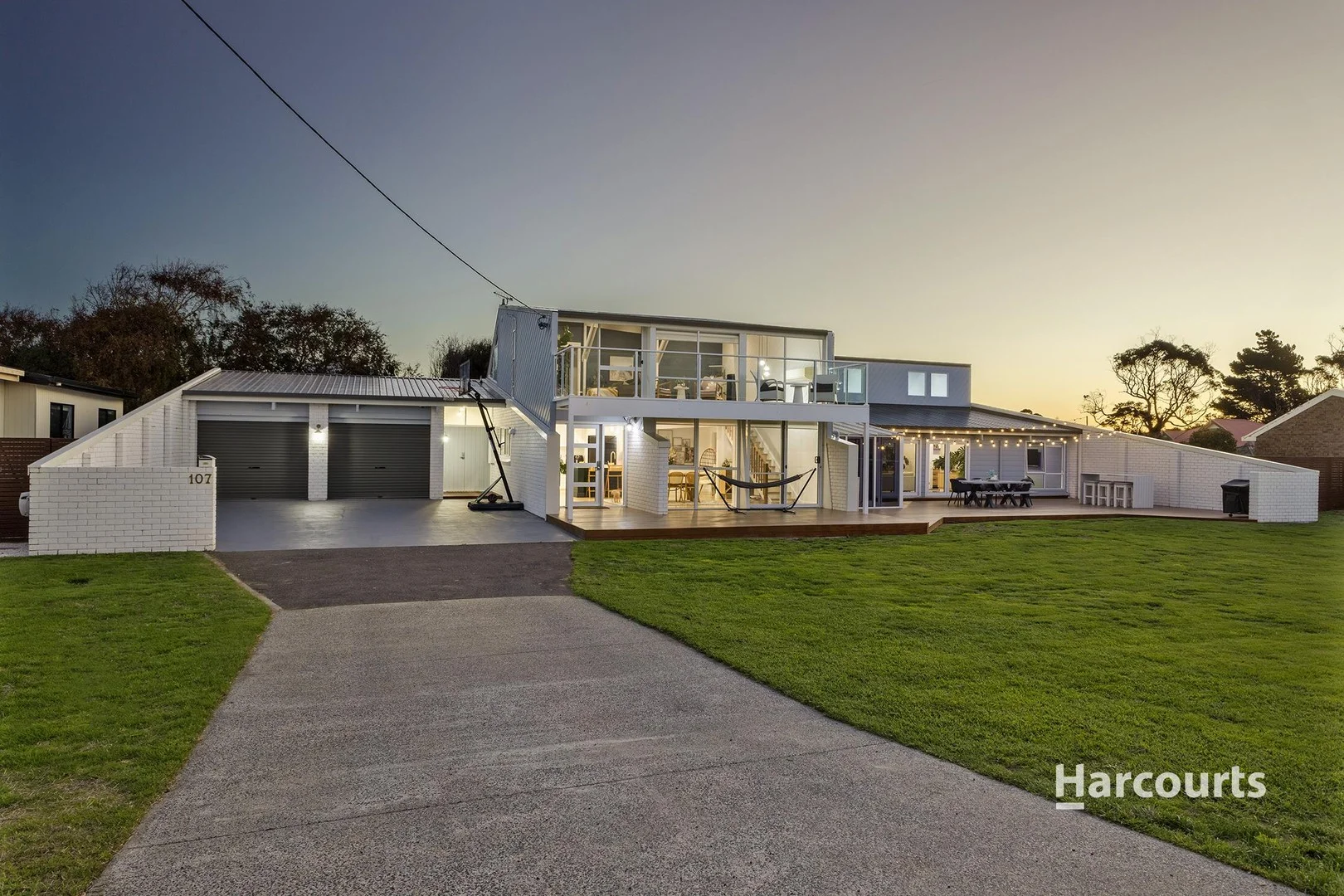 107 Old Bass Highway, Wynyard TAS 7325